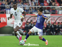 브라질 꺾었던 日축구, 가나 2-0 완파 A매치 2연승... 미나미노·도안 연속골