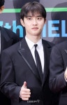 우빈이엔씨 | 도경수, 우빈이 형 결혼식 못갔어요[★포토]