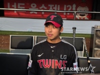 라인업에 딱 제 이름 있는 거예요! 쐐기포+3안타 LG 아기맹수, 설렘 폭발 뒷이야기... 첫 선발에도 침착했던 이유는 [수원 현장]