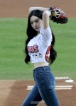 [포토] 트리플에스 김채연, 판타스틱 시구 요정