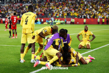 '韓 축구 주먹감자 악연' 케이로스, 부임 두 달 만에 월드컵 승리 지휘... 가나, 파나마에 1-0 극장승