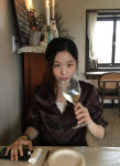 윤가이, '18살 연상' 장기하와 열애 중..