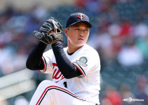 '이물질 적발 혐의' 고우석, 출장정지 징계 10G서 8G로 감경→사유는 불명... 항소 반영된 듯