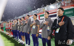 '엄지성 해트트릭+김명준 쐐기골' 이민성호, AG 1차전 대승 '8강 보인다'... 카타르 4:1 완파
