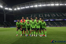 '日 가시와 격파' 전북, 0:1→2:1 짜릿 역전극... '티아고+이탈로 연속골' ACLE 첫 경기 '승전고' [전주 현장리뷰]