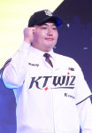 '2R 지명' 최지만 