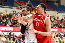 '무려 34리바운드' 마레이 KBL 새역사, 역대급 골밑 장악... LG, 88-83 모비스 격파