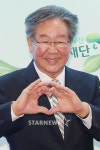 최불암, 장례는 초록우산 어린이재단장..평생 어린이·청소년 도운 '국민 아버지'