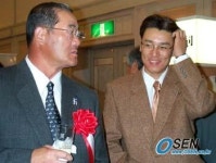 이승엽, 대선배 장훈 앞에서 홈런을…