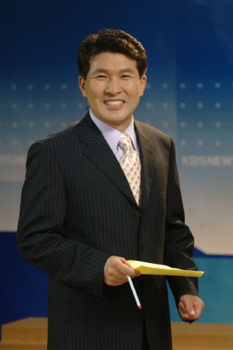 황상무 앵커 “노현정, 행복 빈다”