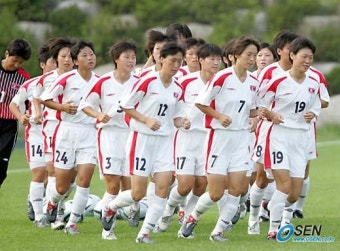 북한의 여자 U-20 세계 제패, 한국에 큰 '자극제'