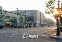 ‘화려한 휴가’ 세트, 광주 도청 일대 완벽 재현
