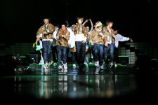 빅뱅, 日 데뷔곡 ‘하우지’ 뮤비 공개