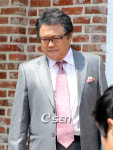 [사진] 근엄한 정원중, 슬슬 자리를 잡아 볼까