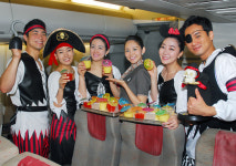 “비행 내내 지루할 틈 없어요”