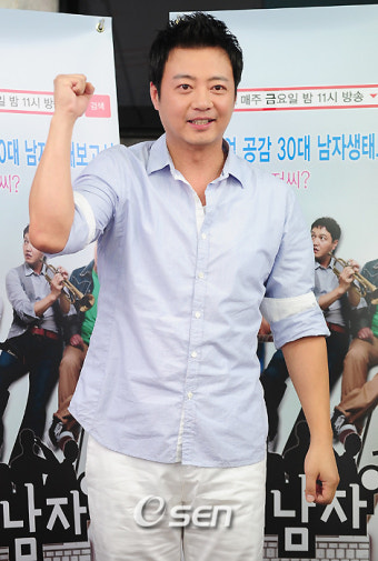 윤다훈, 