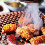 겨울철의 별미 숯불대창구이