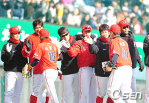 [사진]'KIA 7-2 승리'