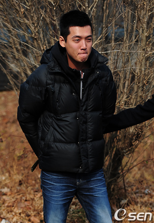 정경호 감독, 삭발의 의지로 안양전 연승 신호탄 발사