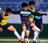 [사진]구자철-윤빛가람,지동원! 쉽게 못가