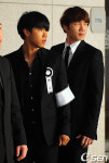 진호바른장례 | [사진]이석훈-김진호,'어떻게 이런일이'