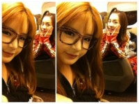 박봄, 뿔테안경 패션 새로운 매력..산다라 꽃받침
