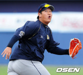 [사진]이대호, 어랏! 너무 높은데