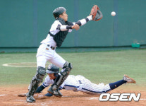 [사진]김창권,공보다 내가 빨랐어