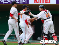 [사진]마리오-조인성,시작이 좋아!