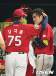[사진]김지훈 코치,
