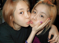 티아라 보람 동생, 멤버와 민낯 셀카 잡티 無