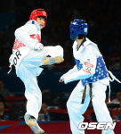 [사진]이대훈,떴다! 금빛 발차기