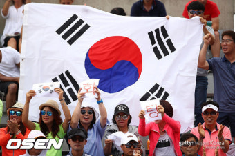 정현, 세계 28위 잡고 프랑스오픈 2회전 진출