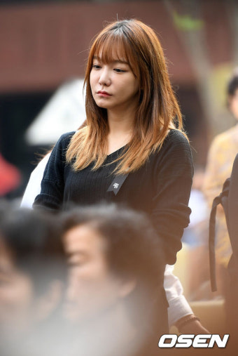 [사진]신소율, '故 윤소정 영결식 참석'
