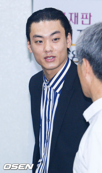 [사진]前여친 상해 협박 혐의 아이언,'집행유예 2년 선고'