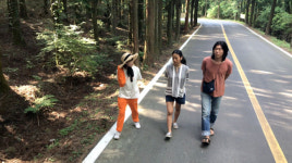 [Oh!쎈 컷]‘효리네민박’ 아이유, 이효리에 고민상담..“감정표현 어려워”