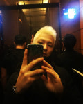 [★SHOT!] 태양, 엘리베이터 셀카에서 뿜어젼 나온 잘생김