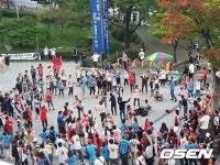 [준PO2] 1816일만의 PS 홈 승리 사직은 지금 축제의 장