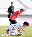 [사진]페널티박스 앞에서 반칙 얻어낸 고재현
