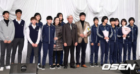 [사진]중등부 최우수단체상 수상한 신수중학교-구운중학교