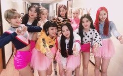 [★SHOT!]해피데이 뿜뿜‥모모랜드, 미모 열일한 하루