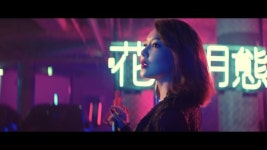 캐딜락 XT5, 소녀시대 수영 모델로 새 광고 캠페인 런칭