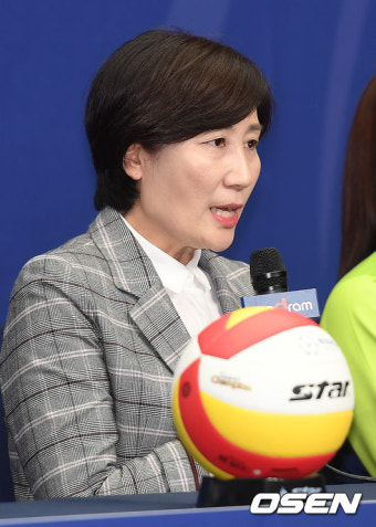 [사진]이도희 감독,'우승이 목표예요'