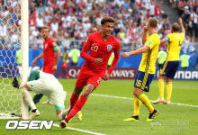 잉글랜드, 스웨덴 2-0 완파하고 '28년만에 4강행'