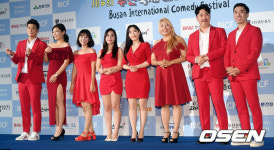 [사진]그놈은예뻤다 강렬한 레드빛 의상