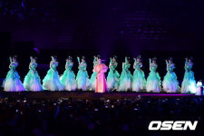 [사진]중국 항저우 연꽃들의 아름다운 무대