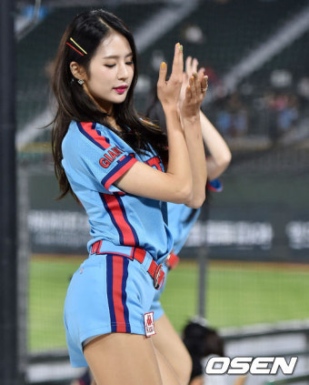 [사진]치어리더 박기량,'매일이 리즈 미모'