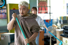 YG전자 승리·유병재부터 이재진·지누, 임직원 전격공개..10월 5일 첫방