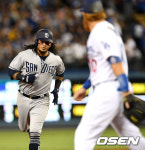 [사진]SD 갈비스, 다저스 울리는 솔로포