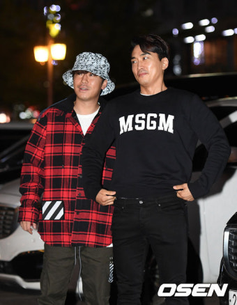 [사진]이시언, '송승헌과 다정하게'